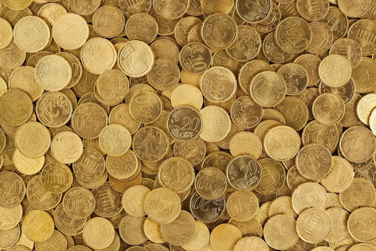 廃業を前に、貯金の目安と実際の差を見つめ直す人