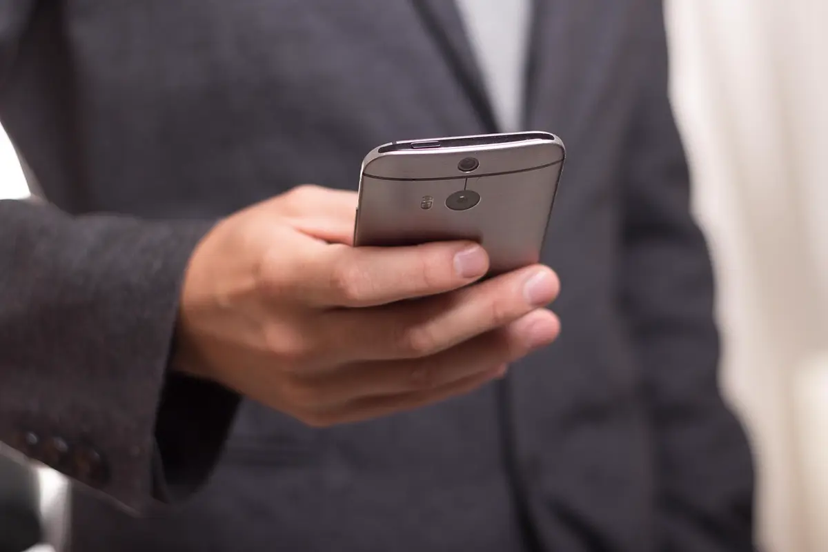 年金相談センターで追納の判断について相談する